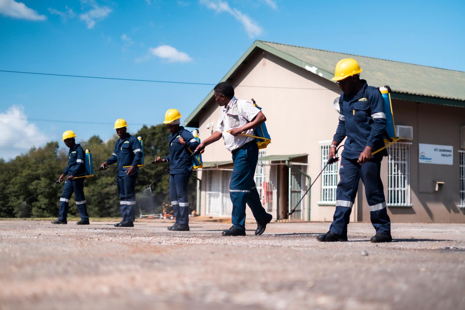SAFCOL Training - training-group.jpg